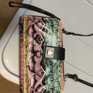 Sakroots Multicolor Patterned Women's crossbody wristlet